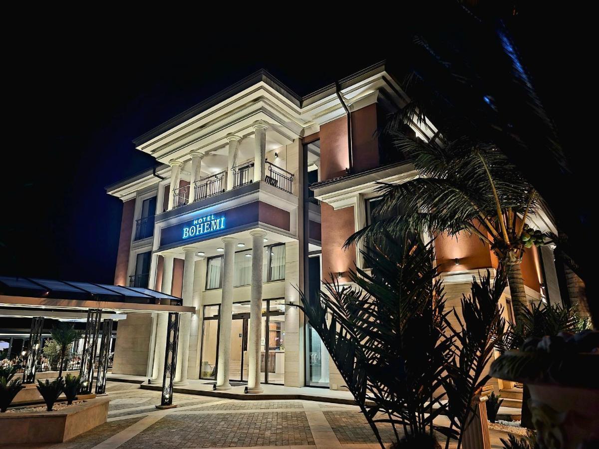 Hotel Bohemi Хасково Екстериор снимка