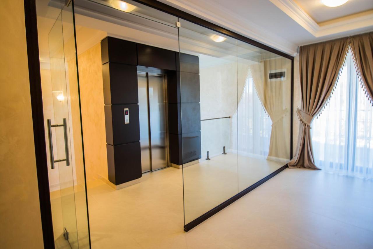 Hotel Bohemi Хасково Екстериор снимка