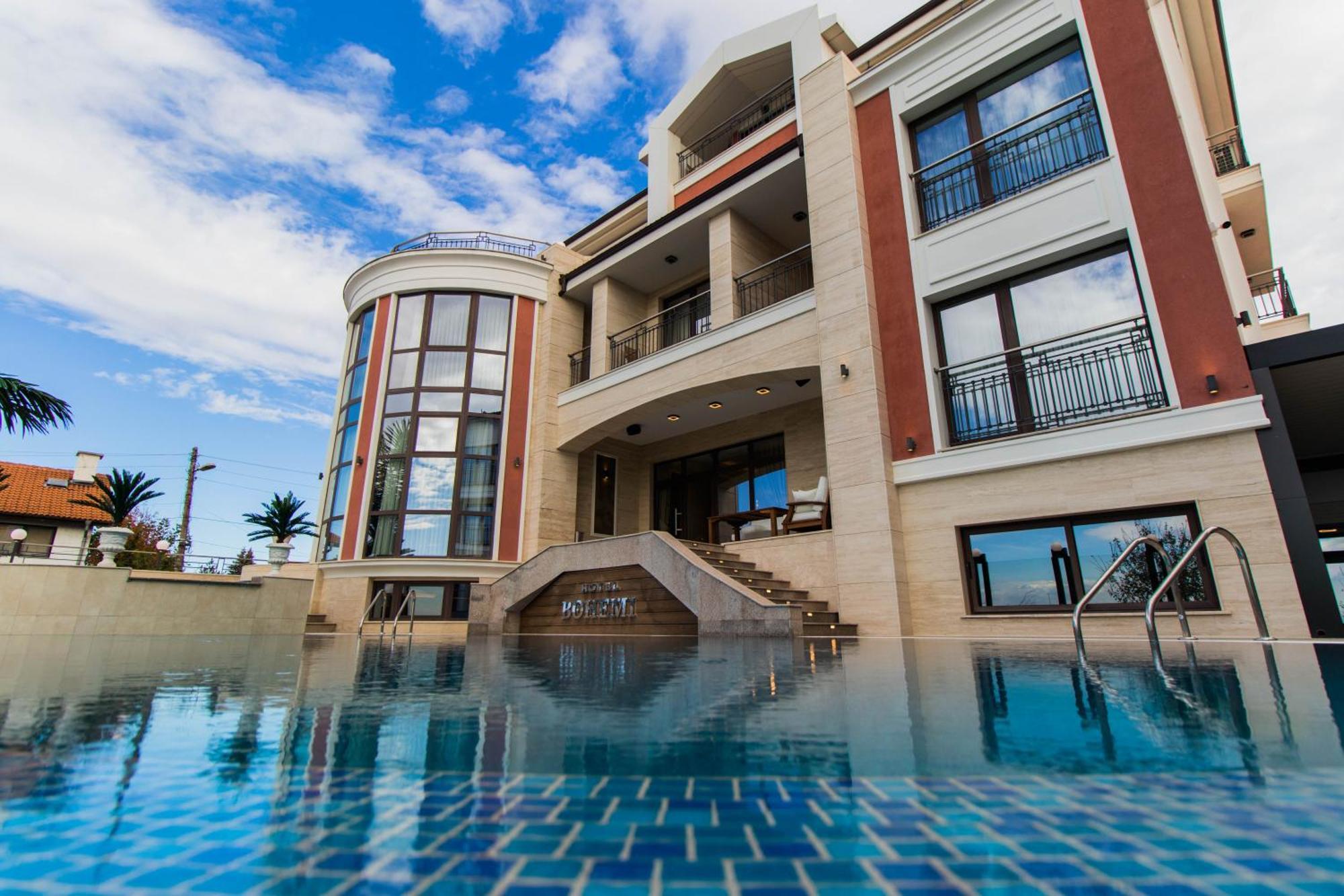 Hotel Bohemi Хасково Екстериор снимка